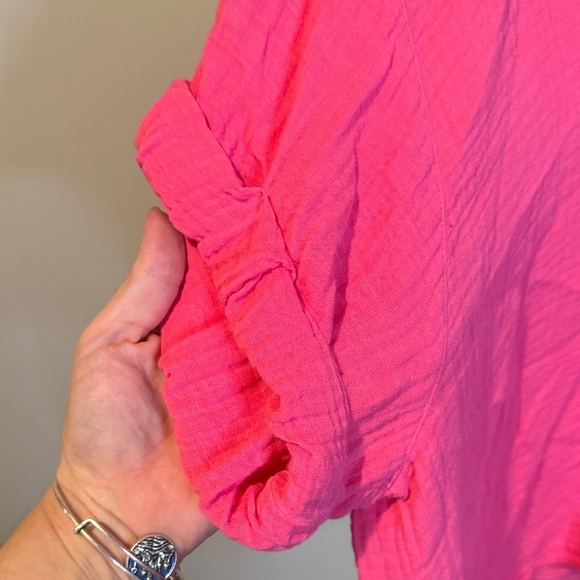 XiRENA Vivid Pink V-Neck Blouse 100% cotton - Picture 4 of 4